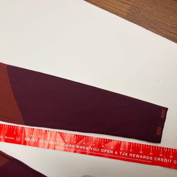 ♥️ FREE with any purchase 🙏🏽 PUMA ⚜️♥️⚜️ FormKnit Seamless Leggings - Picture 3 of 14